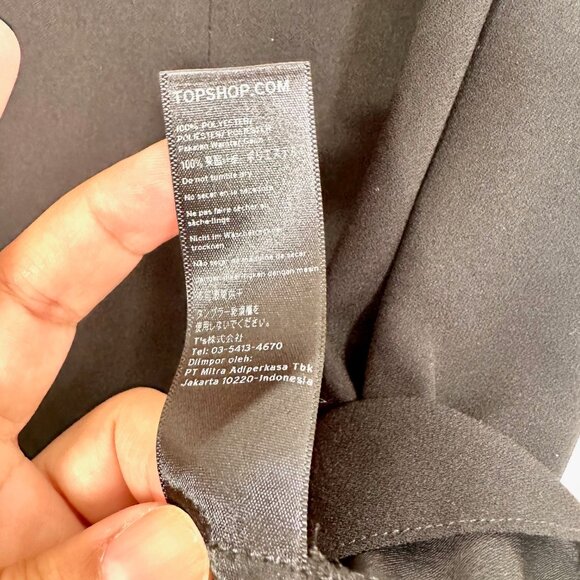 Topshop Black Double-Pleat Front Split-Cuff Mini Dress 6 - Picture 8 of 13